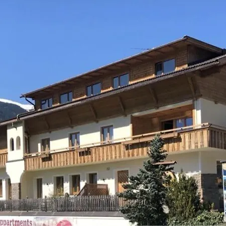 Almrose Apartment Stumm
