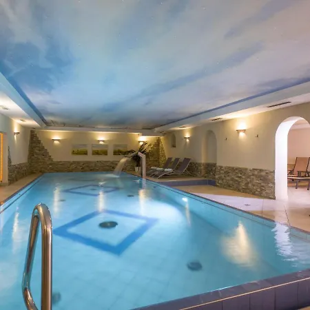 Almrose Apartment Stumm